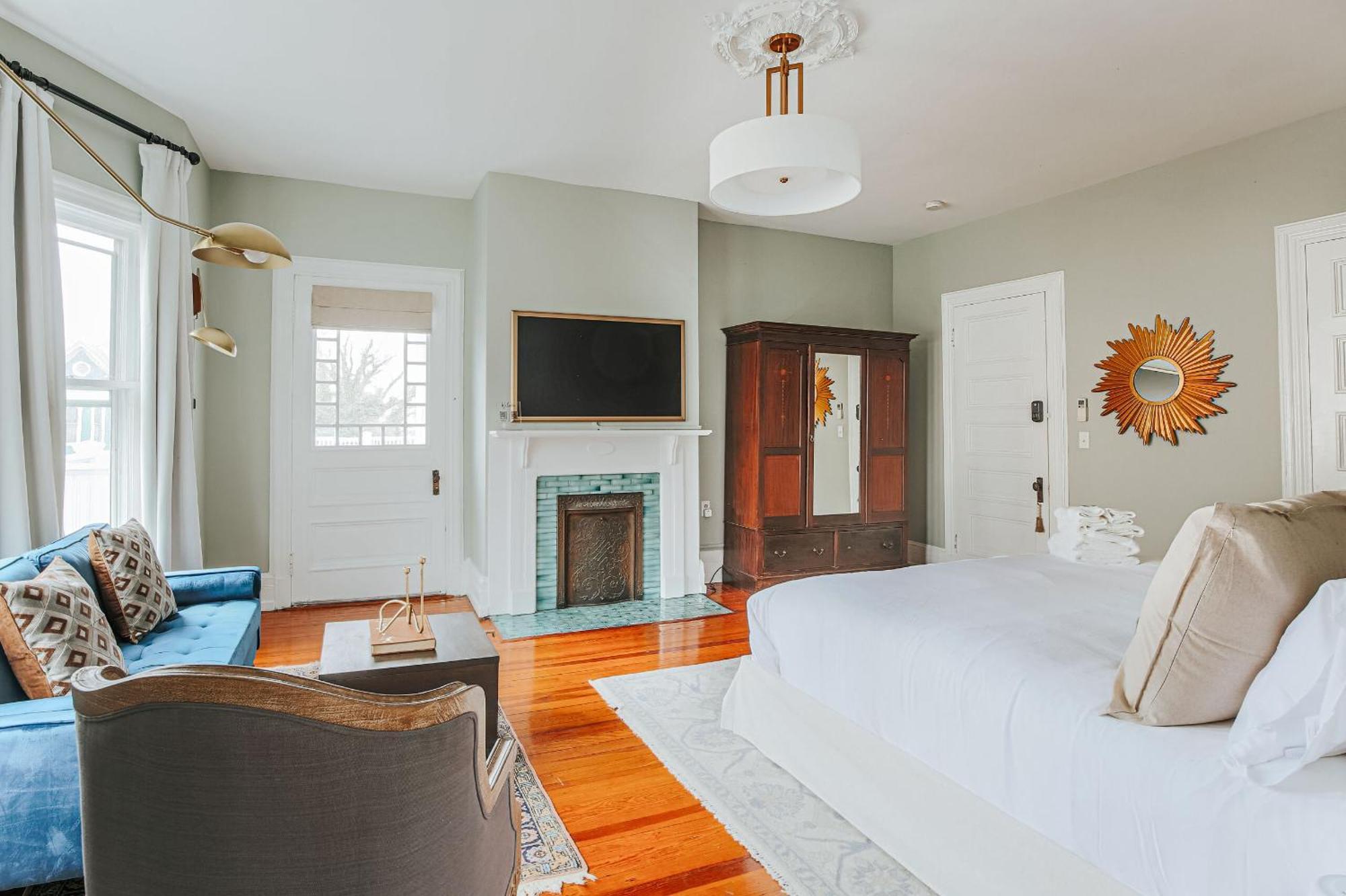 The Historic Berkeley Place Staunton Bilik gambar