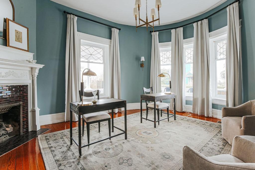 The Historic Berkeley Place Staunton Bilik gambar