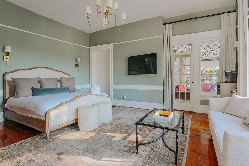 The Historic Berkeley Place Staunton Bilik gambar